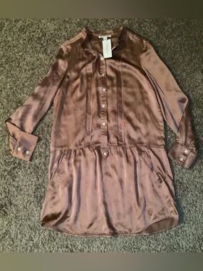 Banana Republic button down shirt dress, 100% silk, size: 12